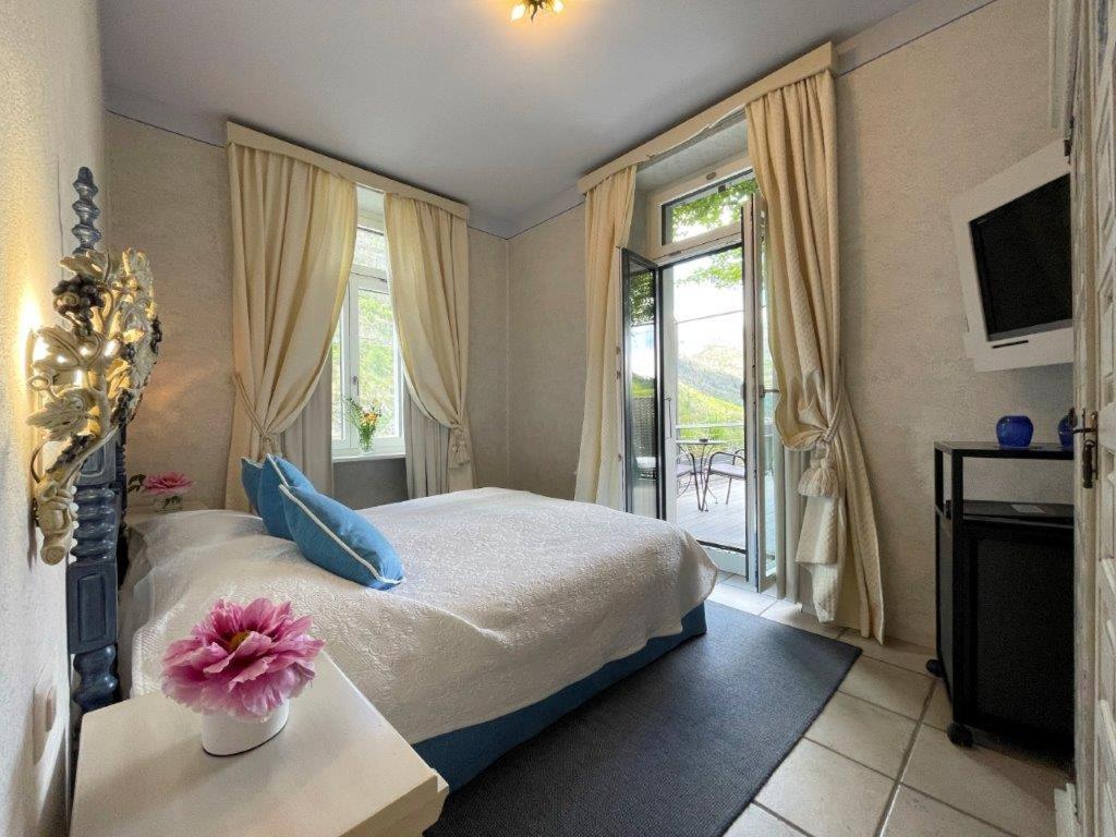 Ristorante Della Stazione Da Yanelo Bed & Breakfast Intragna Exterior photo