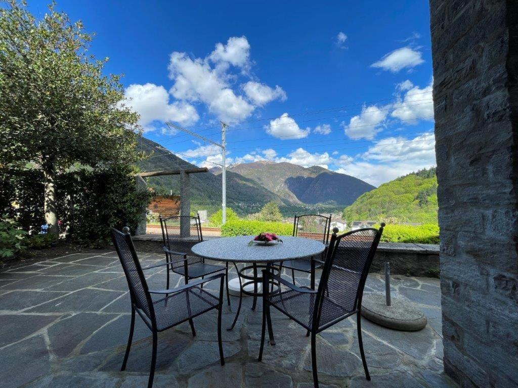 Ristorante Della Stazione Da Yanelo Bed & Breakfast Intragna Exterior photo